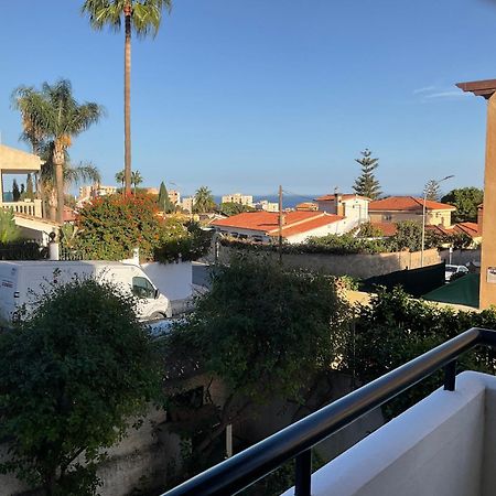 Appartement Moderne Pour 6 Adultes Benalmádena Exterior foto