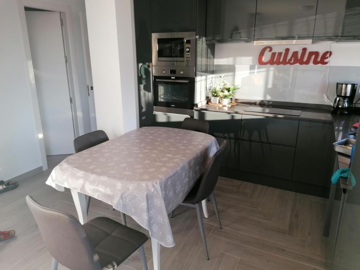 Appartement Moderne Pour 6 Adultes Benalmádena Exterior foto